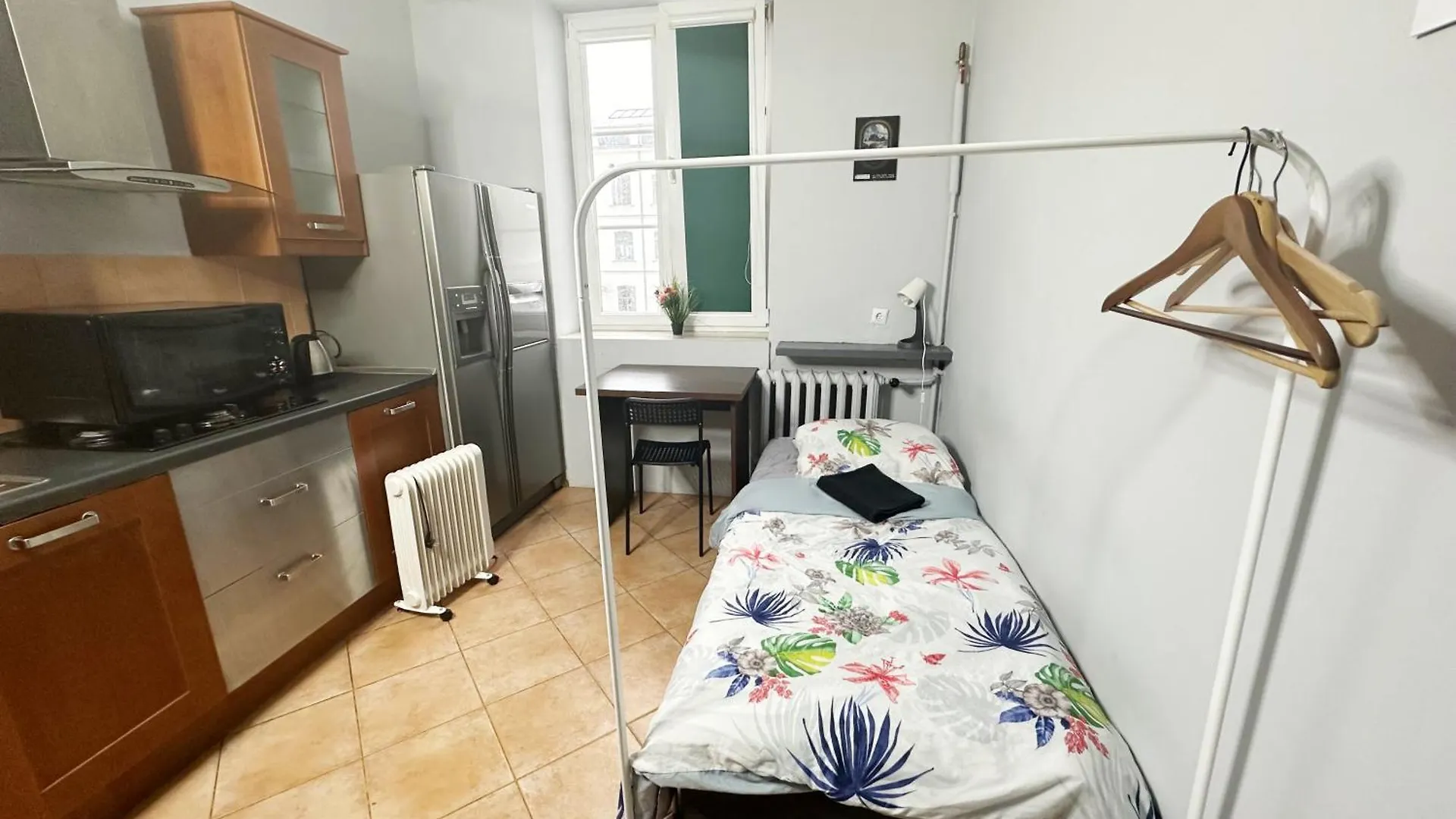Fantastic Waw - Room Ch16-E Warszawa